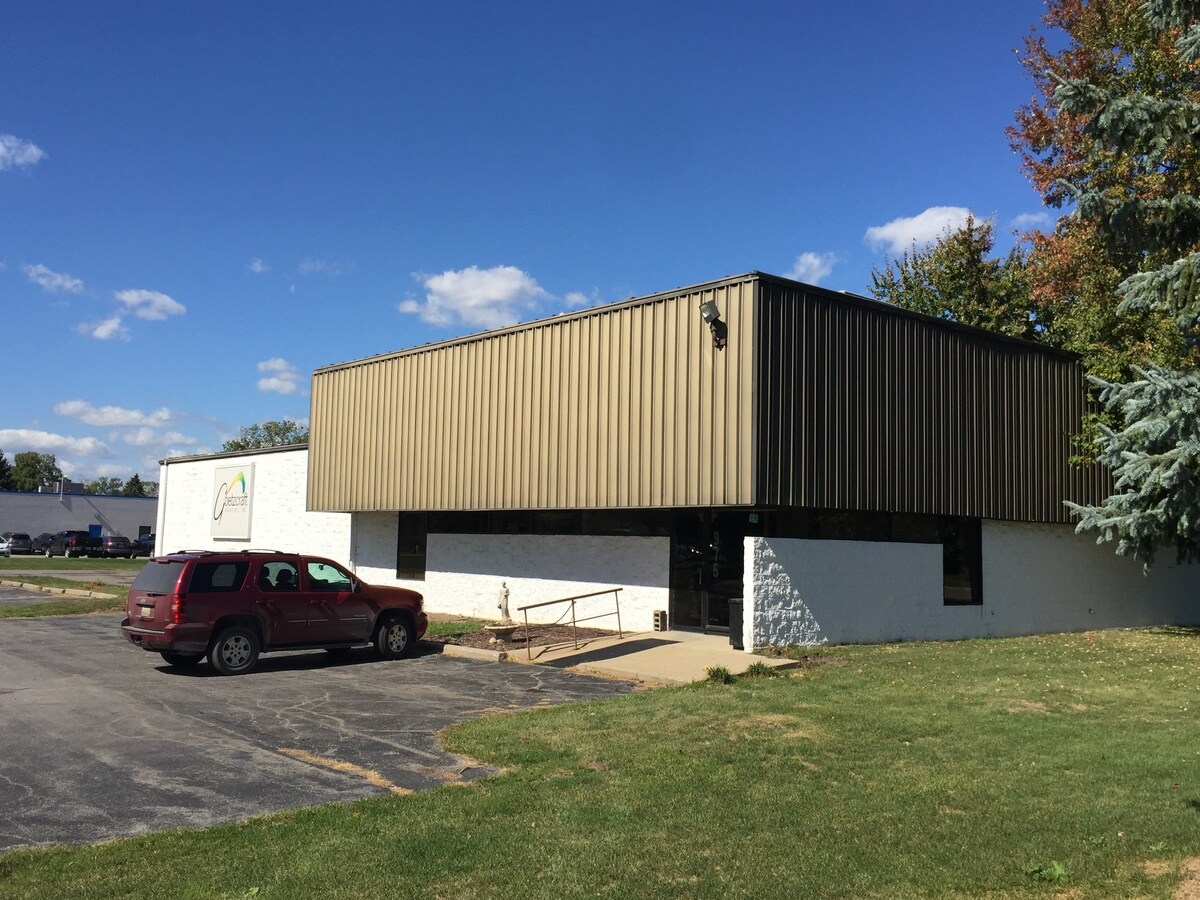 975 Phoenix Dr, Ann Arbor, MI for sale Primary Photo- Image 1 of 1