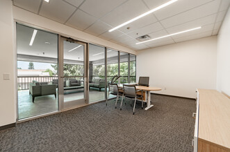 4747 S Lakeshore Dr, Tempe, AZ for lease Interior Photo- Image 1 of 2