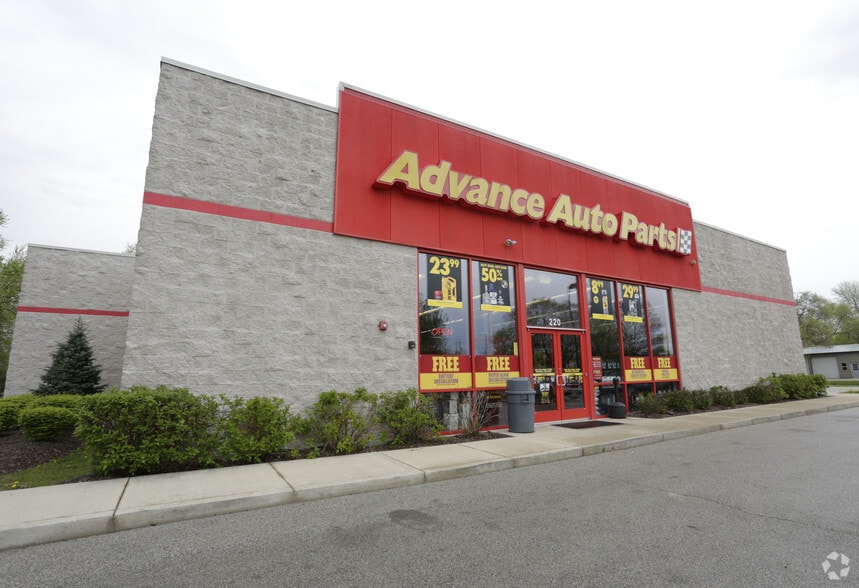 220 E Norris Dr, Ottawa, IL for lease - Building Photo - Image 2 of 3