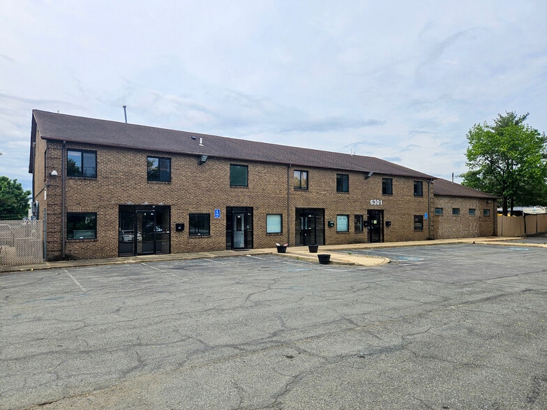 6301 Foxley Rd, Upper Marlboro, MD for sale - Building Photo - Image 1 of 21