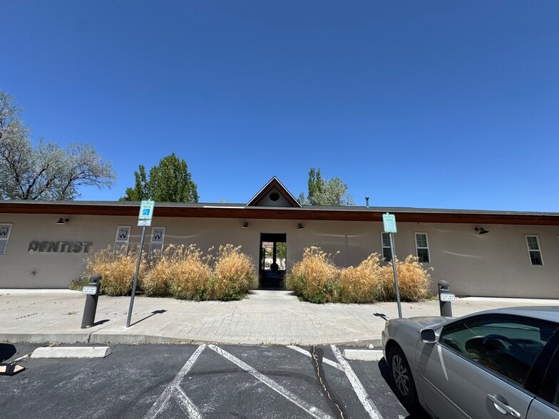4650 Wedekind Rd, Sparks, NV for lease - Building Photo - Image 2 of 7
