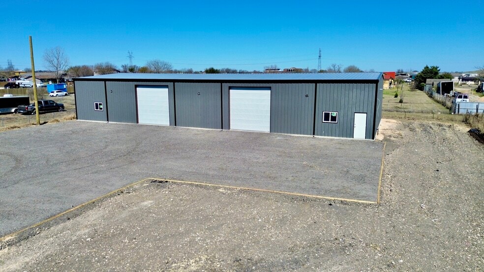 5813 County Road 100, Hutto, TX for lease - Building Photo - Image 3 of 12
