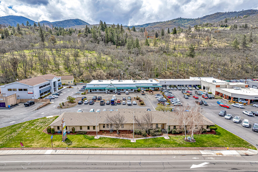 1875 N Highway 99, Ashland, OR for sale - Building Photo - Image 2 of 16