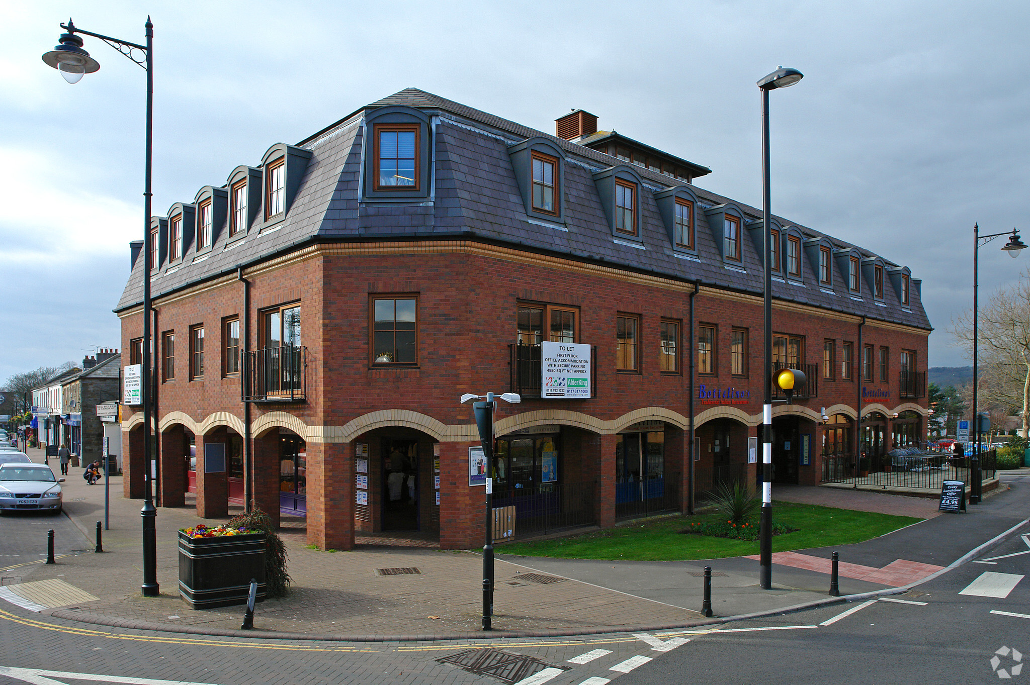 110 High St, Nailsea for sale Primary Photo- Image 1 of 4