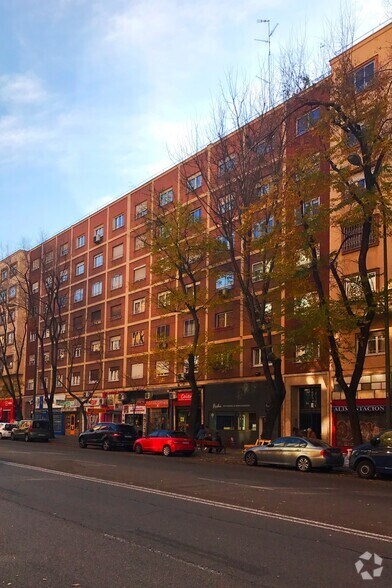 Paseo de la Florida, 49, Madrid, Madrid for lease - Building Photo - Image 2 of 2