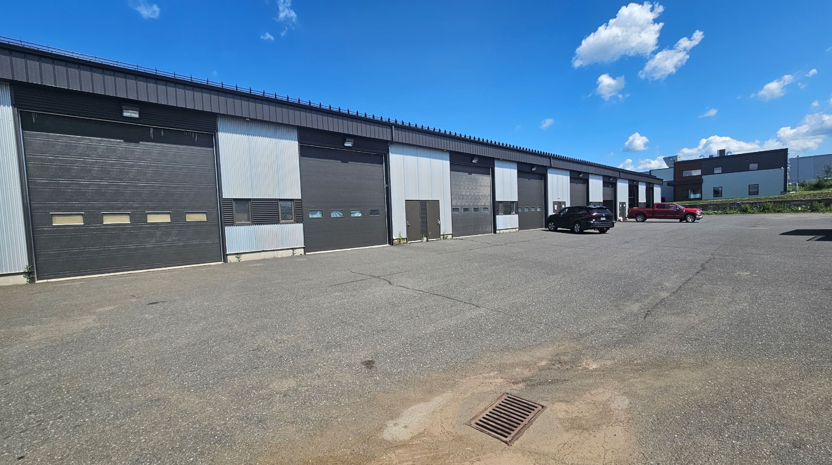 1221 Rue François-Normand, Lévis, QC for sale Primary Photo- Image 1 of 1