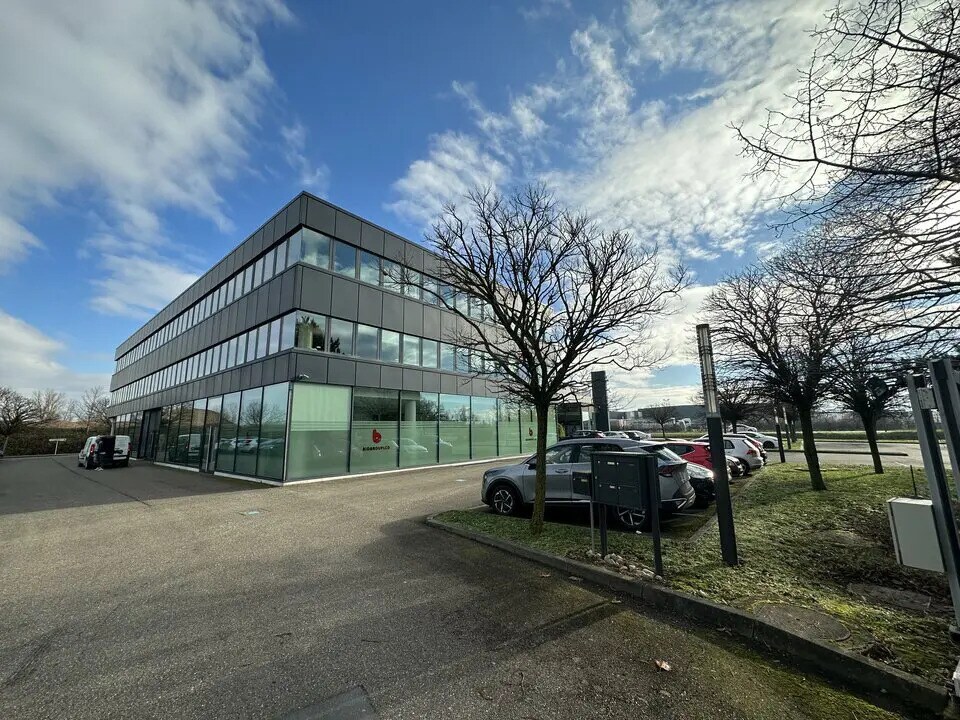 Office in Entzheim for lease Building Photo- Image 1 of 9