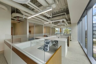 4655 Executive Dr, San Diego, CA for lease Interior Photo- Image 2 of 8