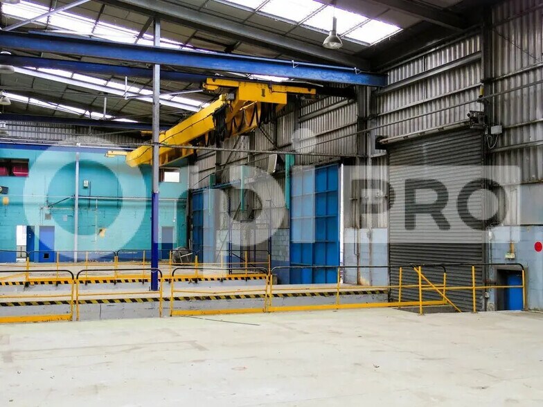 Industrial in Soissons for lease - Interior Photo - Image 2 of 7