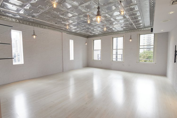 447 W 36th St, New York, NY for lease Interior Photo- Image 1 of 5