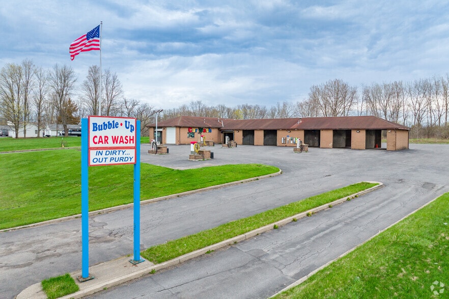 7486 Van Buren Rd, Baldwinsville, NY for sale - Primary Photo - Image 1 of 1