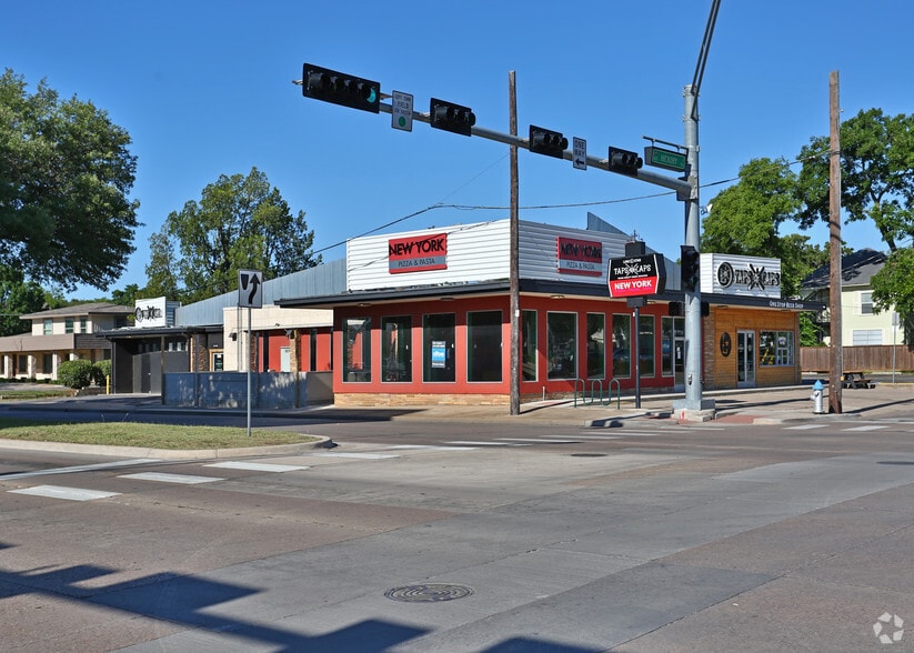 501-505 W Hickory St, Denton, TX for sale - Primary Photo - Image 1 of 1