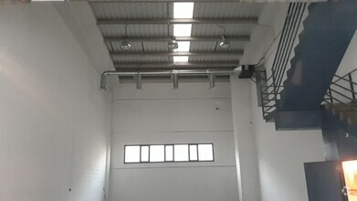 Industrial in Madrid, MAD for lease Interior Photo- Image 2 of 4