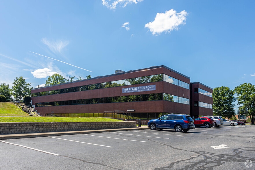 86 Baker Ave Ext, Concord, MA 01742 - Office/Medical for