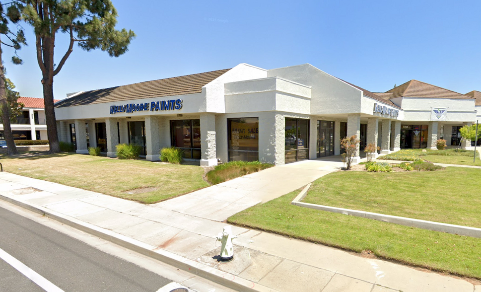 1760-1764 S Broadway, Santa Maria, CA for lease - Building Photo - Image 1 of 3