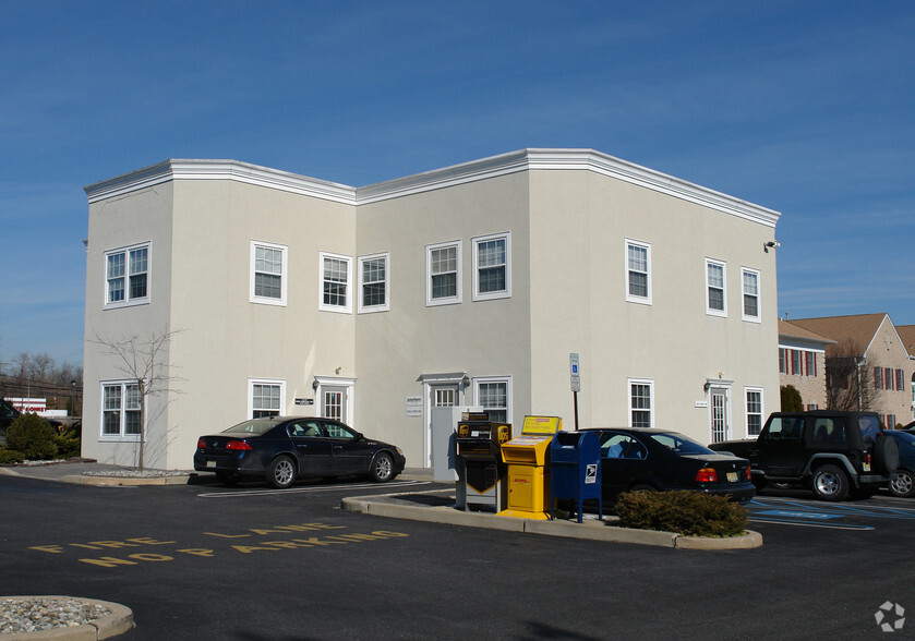 1330 Laurel Ave, Sea Girt, NJ for lease - Building Photo - Image 2 of 3