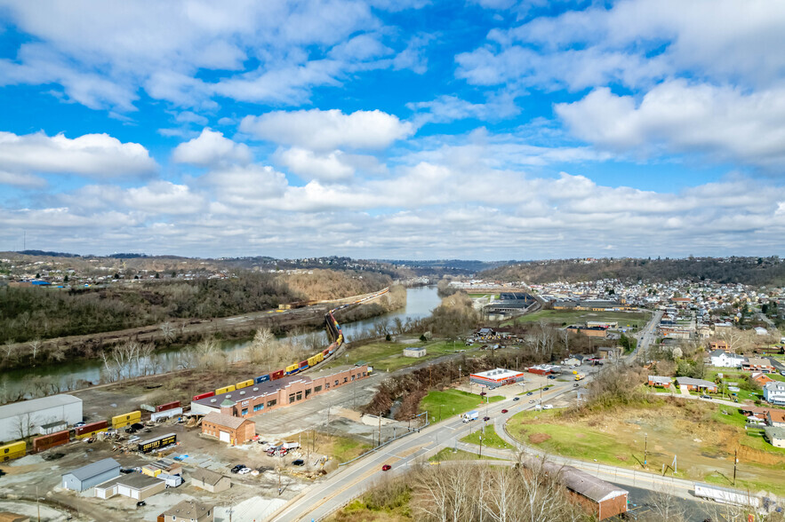 4200 Walnut St, Mckeesport, PA for lease - Aerial - Image 3 of 4