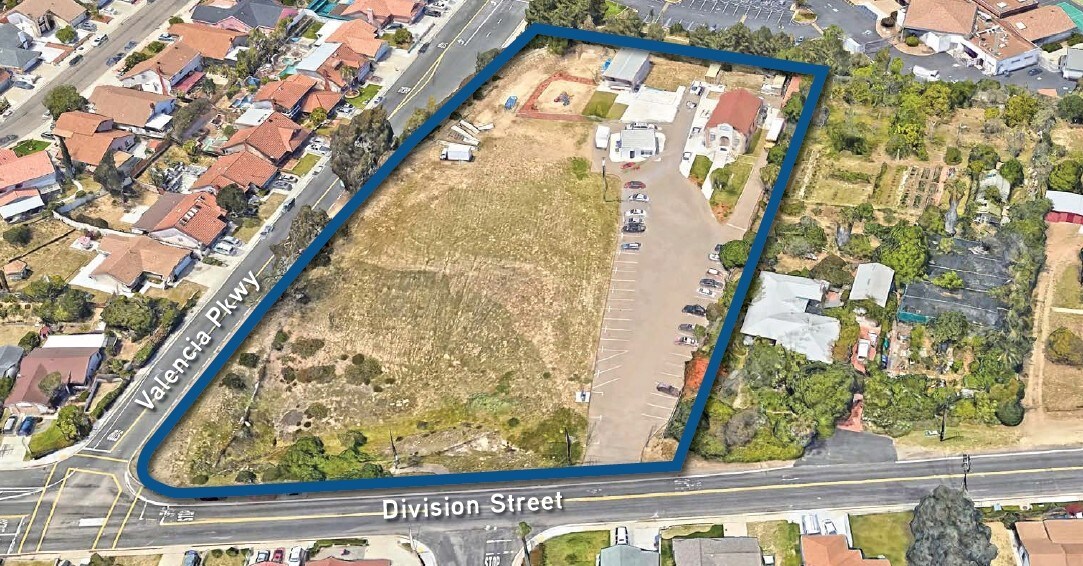 5930 Division St, San Diego, CA 92114