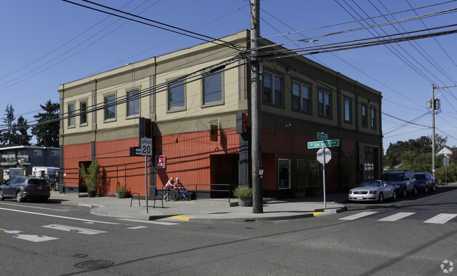 20952099 SE Oak Grove Blvd, Milwaukie, OR 97267