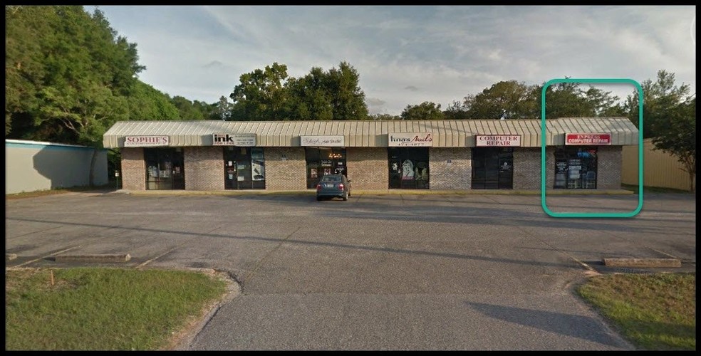 1805 Creighton Rd, Pensacola, FL for lease - Building Photo - Image 1 of 5