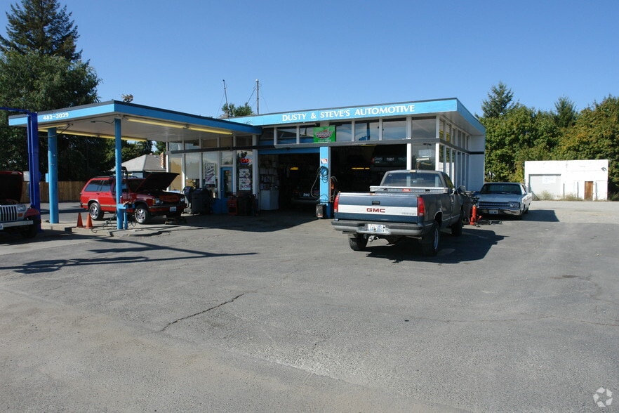 10101 N Newport Hwy, Spokane, WA for lease - Building Photo - Image 2 of 2