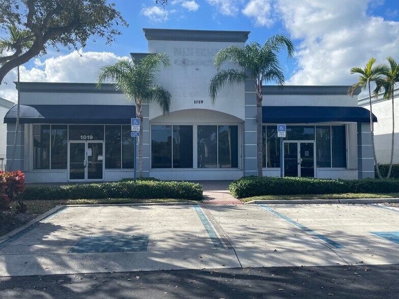 1019 Sr-7, West Palm Beach, FL for sale - Building Photo - Image 1 of 1