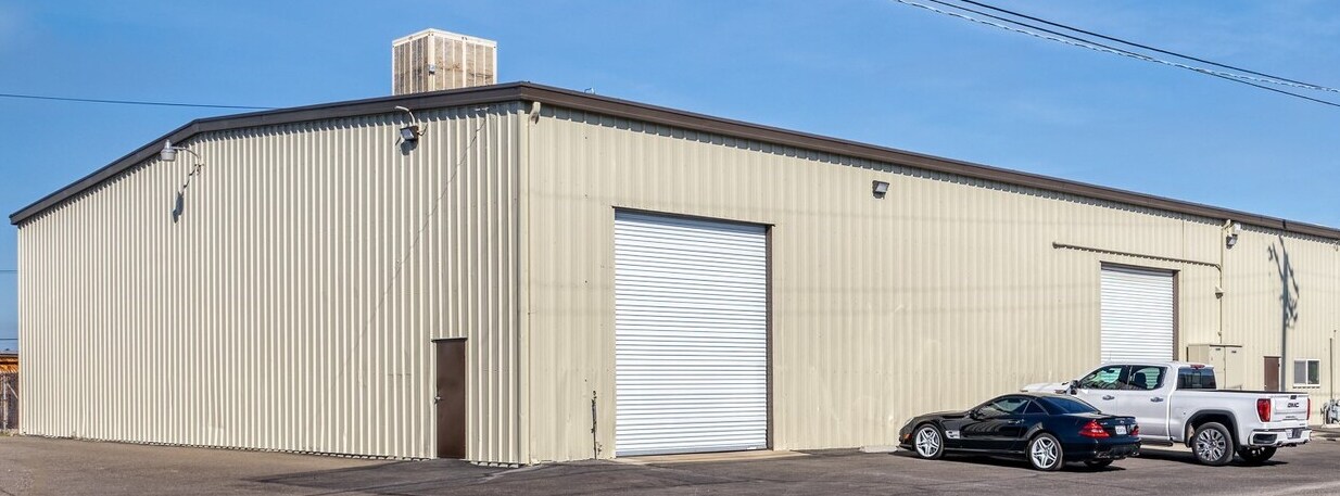 Mitchell Rd, Modesto, CA for sale Primary Photo- Image 1 of 1