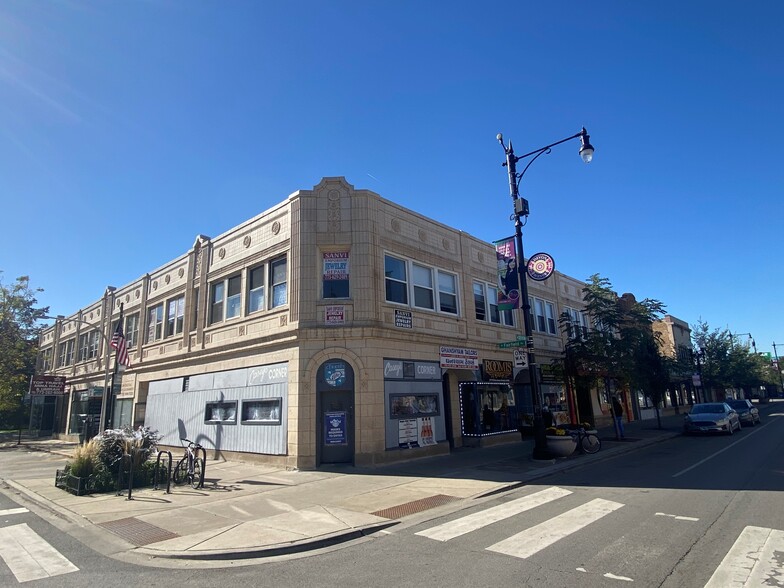 2733-2741 W Devon Ave, Chicago, IL for sale - Building Photo - Image 1 of 1