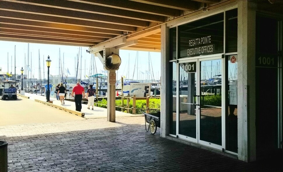 1001 Riverside Dr, Palmetto, FL for lease - Building Photo - Image 3 of 20