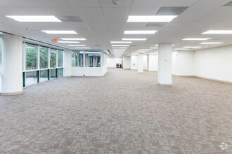 600 N Pine Island Rd, Plantation, FL for lease Interior Photo- Image 1 of 8