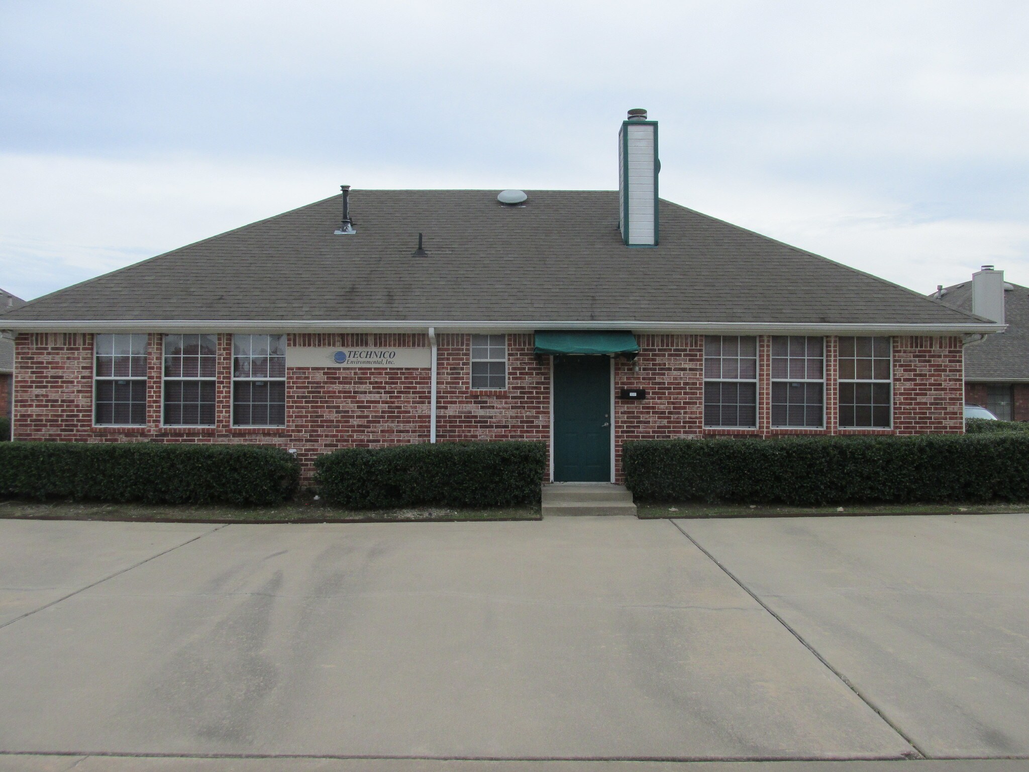 120 W Harwood Rd, Hurst, TX for sale Building Photo- Image 1 of 1