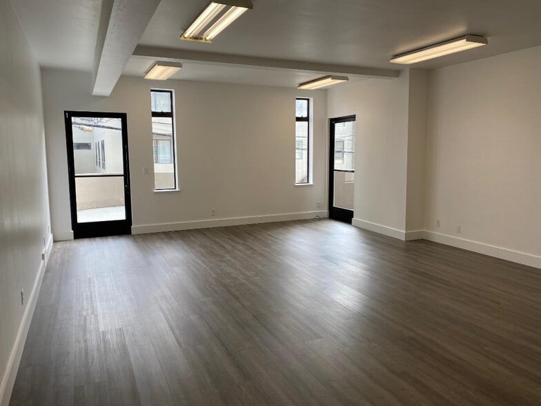 667-669 Chenery St, San Francisco, CA for lease - Interior Photo - Image 3 of 8