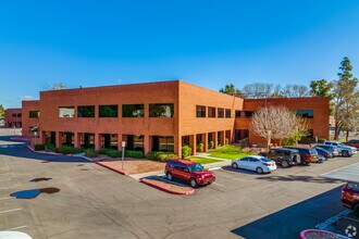 10240 N 31st Ave, Phoenix, AZ for lease Interior Photo- Image 1 of 5