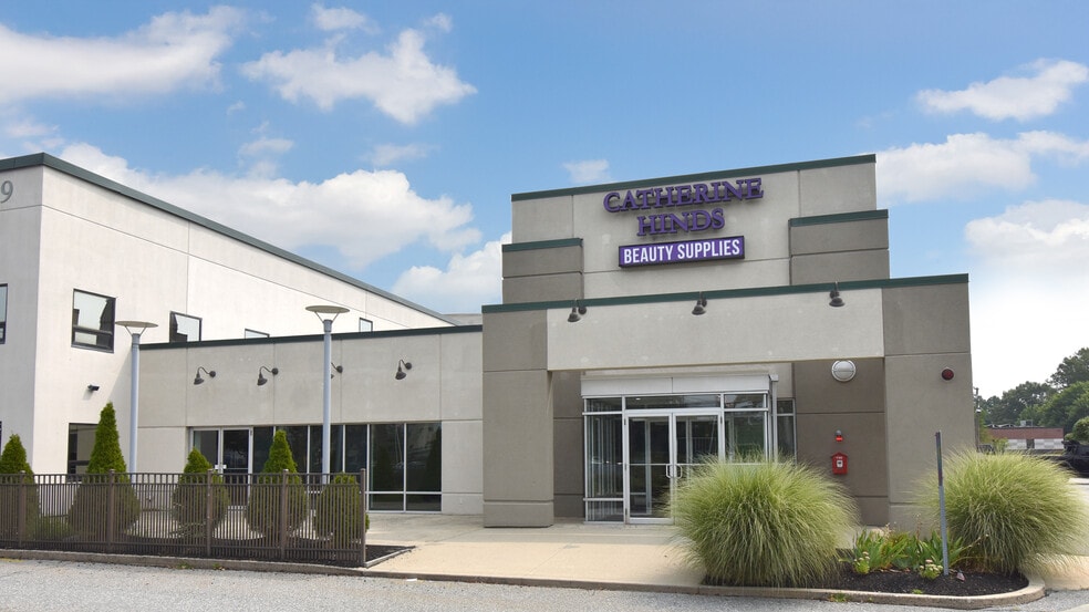 299 Washington St, Woburn, MA for lease - Building Photo - Image 1 of 5