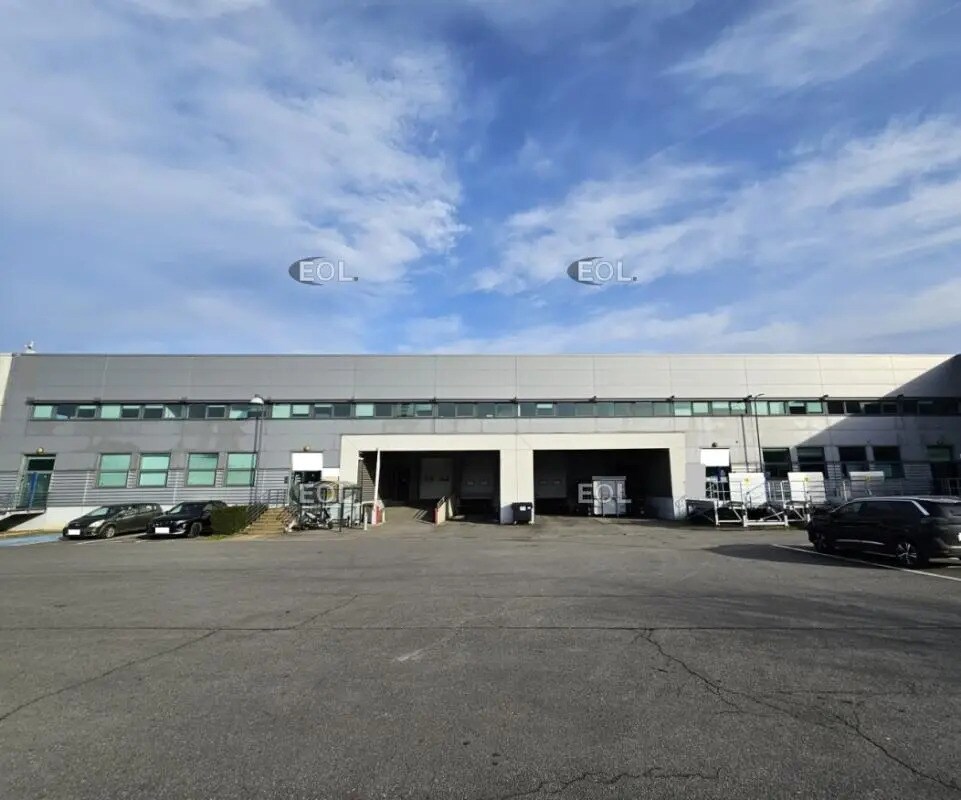 Location Local d'activités 4 202 m² - Photo 1