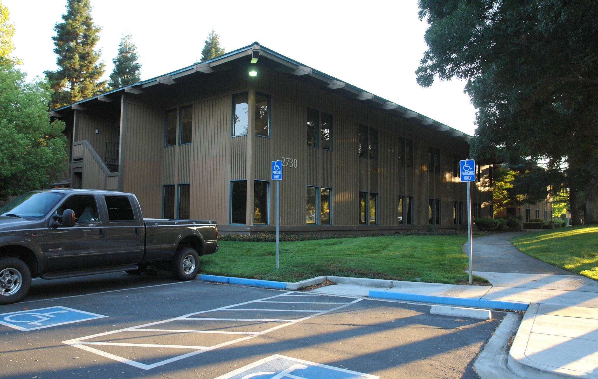 2850 Shadelands Dr, Walnut Creek, CA 94598 Walnut Creek Executive