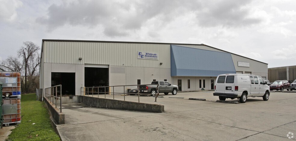 733 Distributors Row, New Orleans, LA for sale - Primary Photo - Image 1 of 1