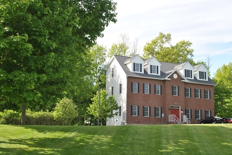 254 Nashua Rd, Londonderry, NH for sale Primary Photo- Image 1 of 1