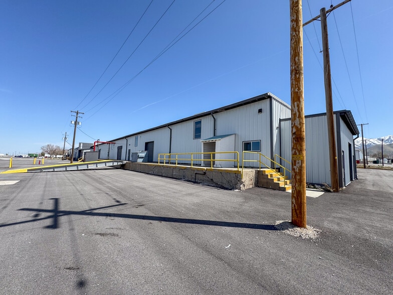 225 S Lodestone Way, Tooele, UT for lease - Building Photo - Image 1 of 14