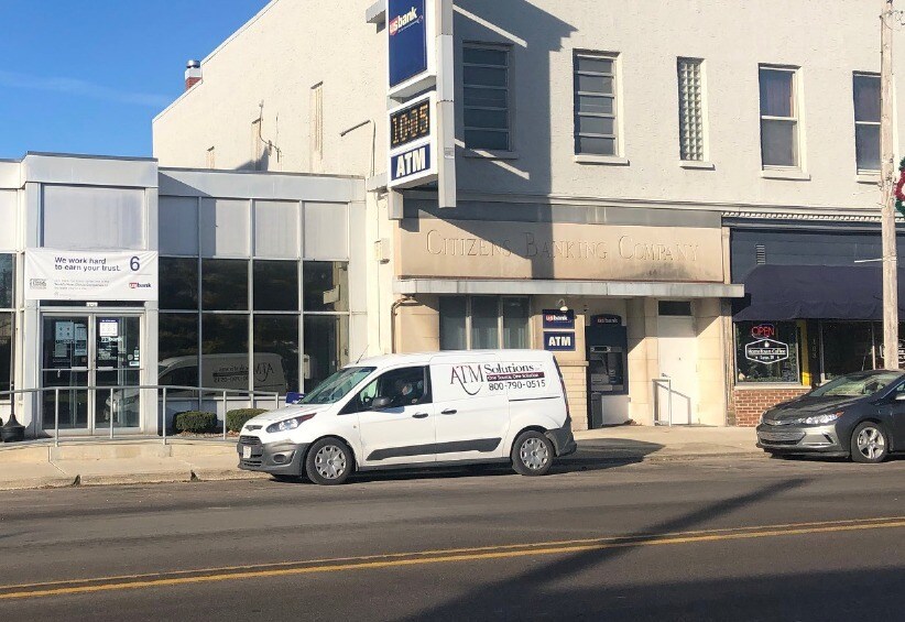 104 N Main St, Lynn, IN for sale Primary Photo- Image 1 of 1