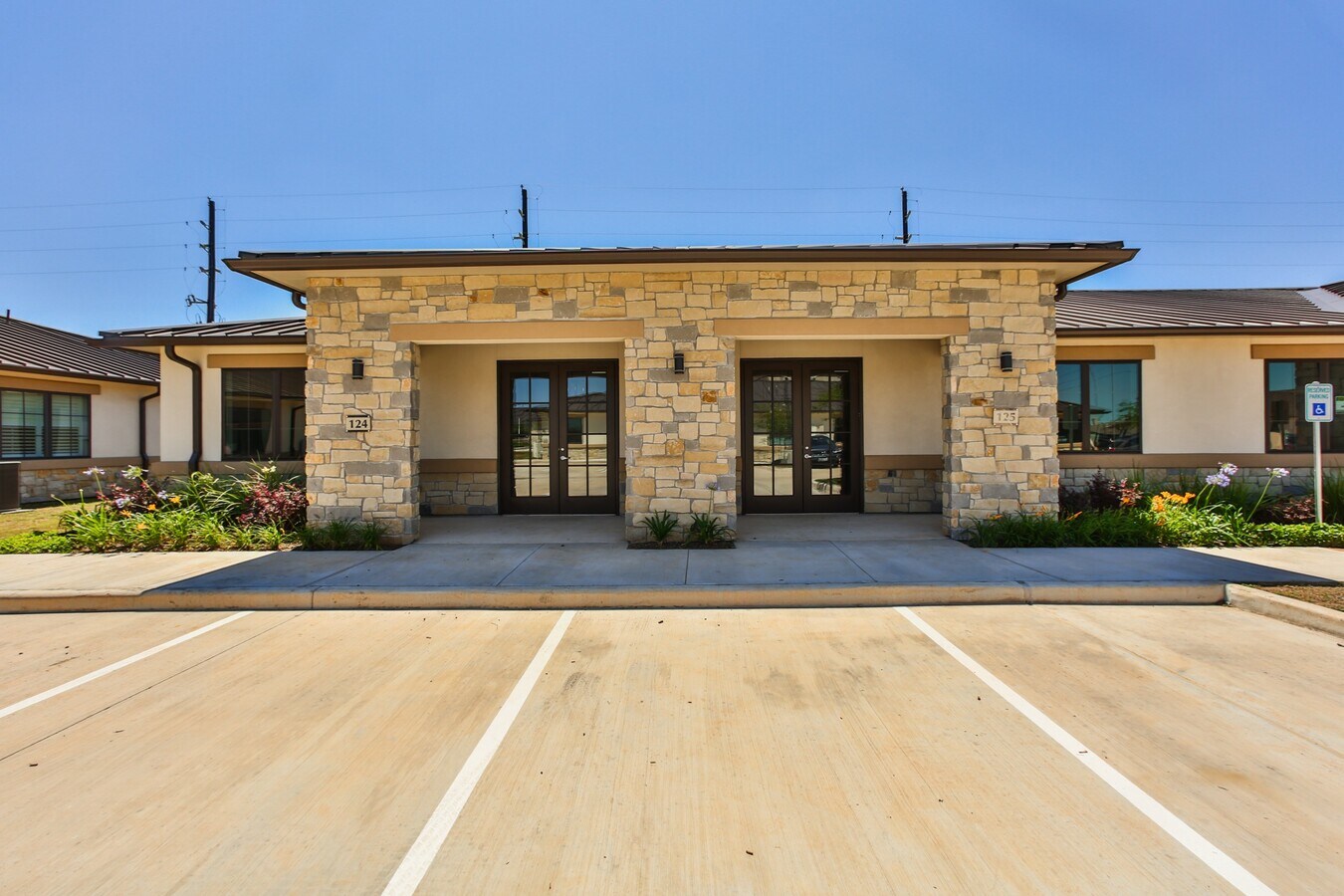 800 Bonaventure Way, Sugar Land, TX 77479 | LoopNet