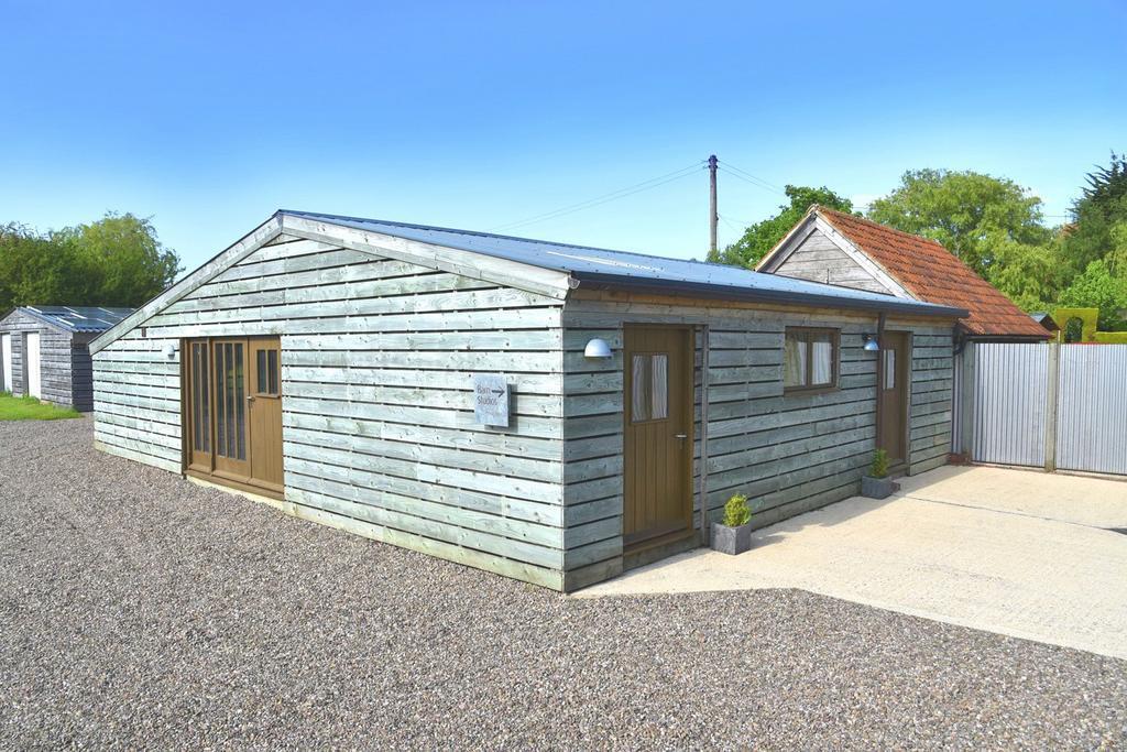 Over Old Rd, Hartpury for lease Building Photo- Image 1 of 12