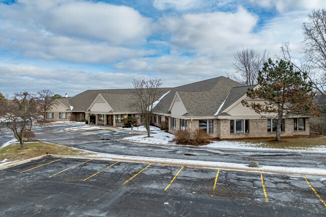 More details for 2405 Woodlake Dr, Okemos, MI - Office for Sale