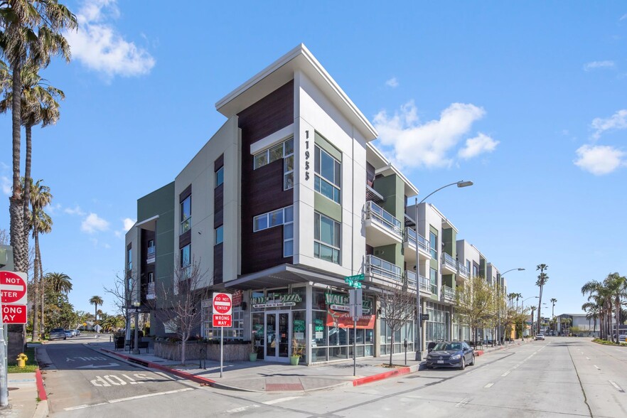 11955 W Washington Blvd, Los Angeles, CA for lease - Building Photo - Image 3 of 14