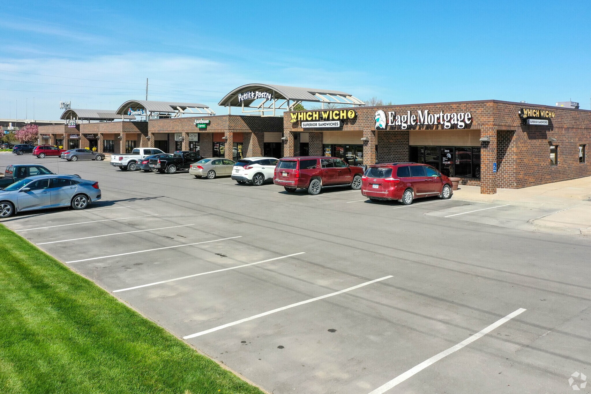 303-343 N 114th St, Omaha, NE for sale Primary Photo- Image 1 of 1