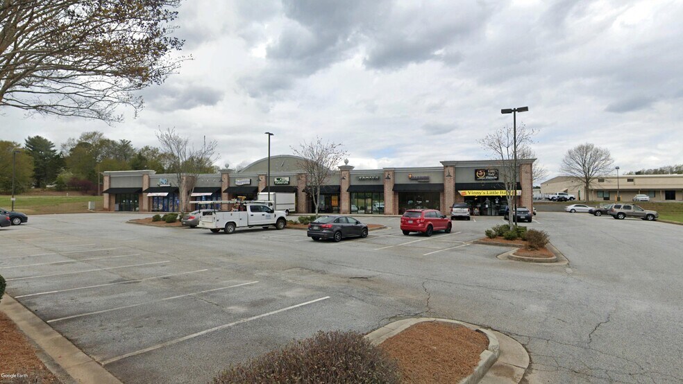 3616 Atlanta Hwy, Flowery Branch, GA for lease - Building Photo - Image 2 of 3