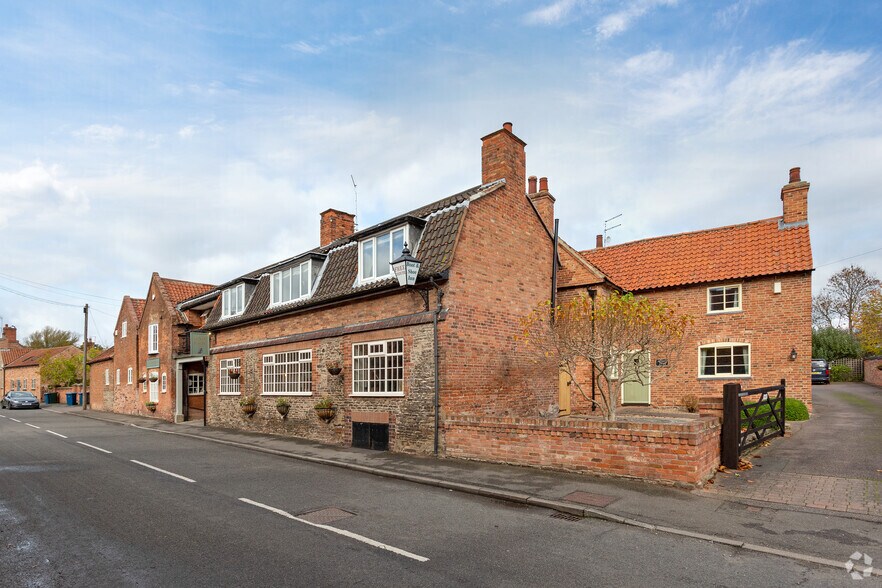 Main St, Newark for sale - Building Photo - Image 1 of 1