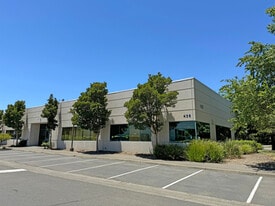 Office/Industrial Building for Lease - Warehouse
