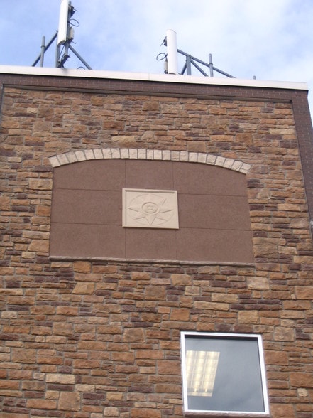 4001 Stinson Blvd NE, Saint Anthony, MN for sale - Building Photo - Image 2 of 11