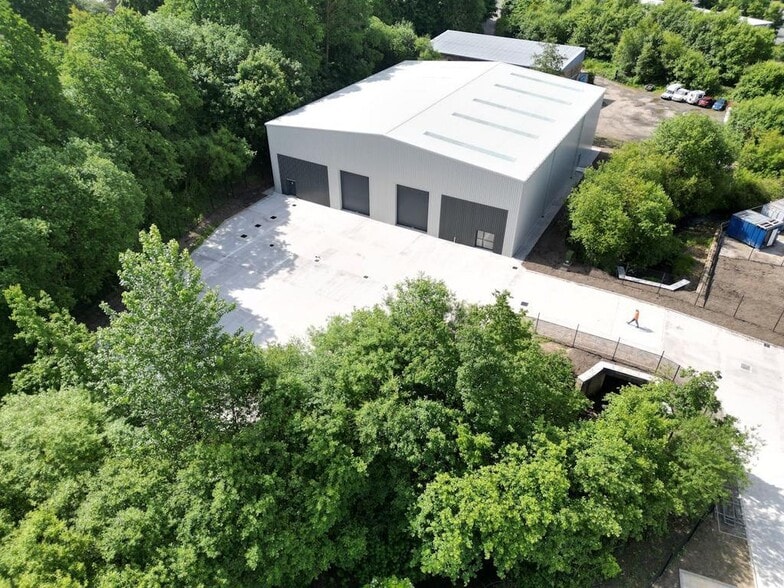 Buckley Rd, Rochdale for lease - Building Photo - Image 2 of 4